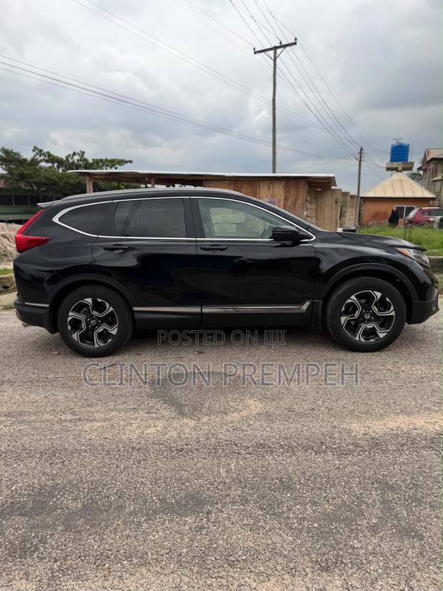 Honda CR-V Touring 4dr SUV AWD (1.5L 4cyl CVT) 2017 Black