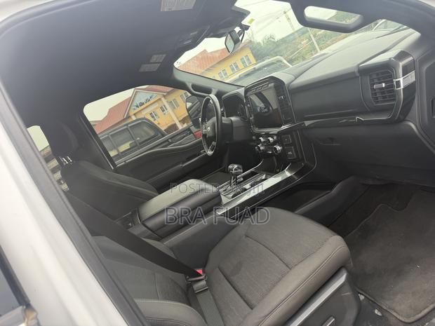 Ford F-150 XLT 2022 White