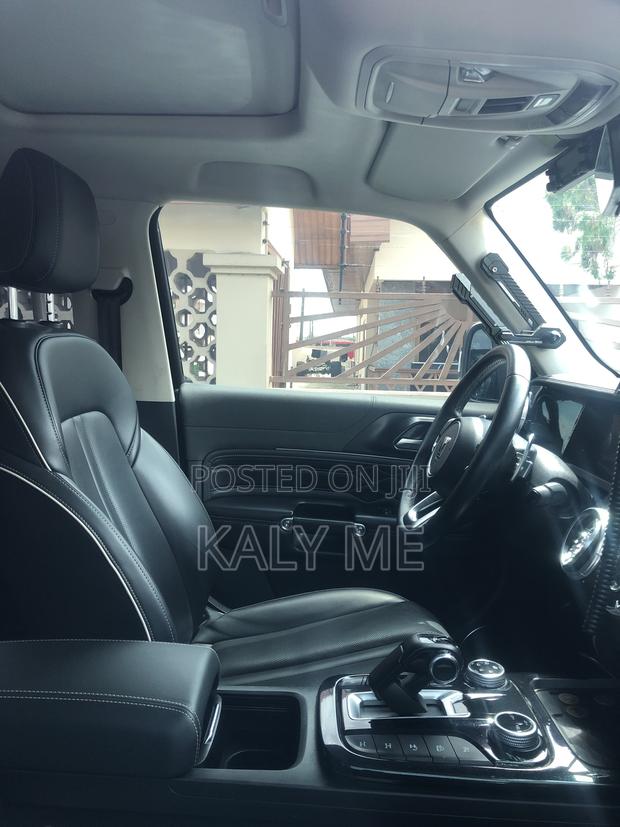Car 2022 Black