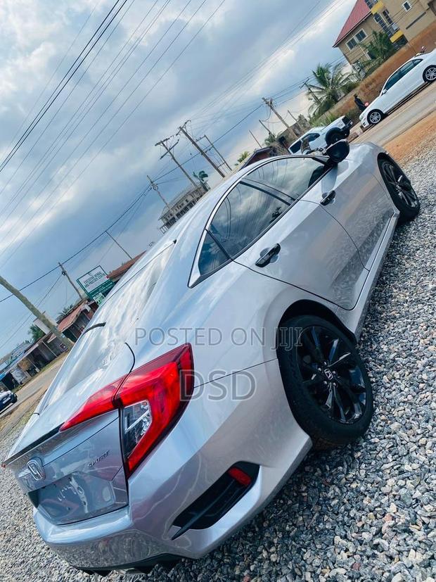 Honda Civic Sport Sedan 2019 Silver