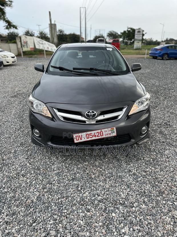 Toyota Corolla S 4dr Sedan (1.8L 4cyl 4A) 2013 Gray