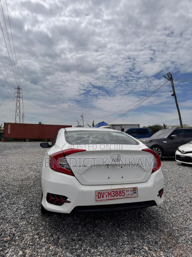 Honda Civic LX 4dr Sedan (2.0L 4cyl) 2016 White