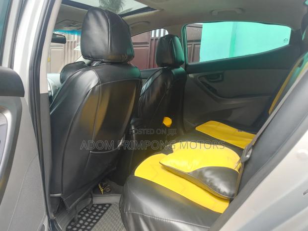 Hyundai Elantra Limited Sedan FWD (1.8L 4cyl 6A) 2013 Silver