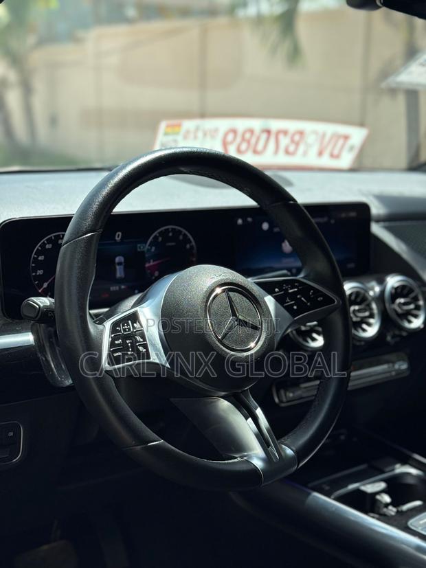 New Mercedes-Benz GLA 250 2025 Black