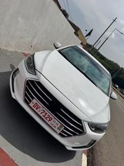 Hyundai Elantra Limited 2018 White for sale