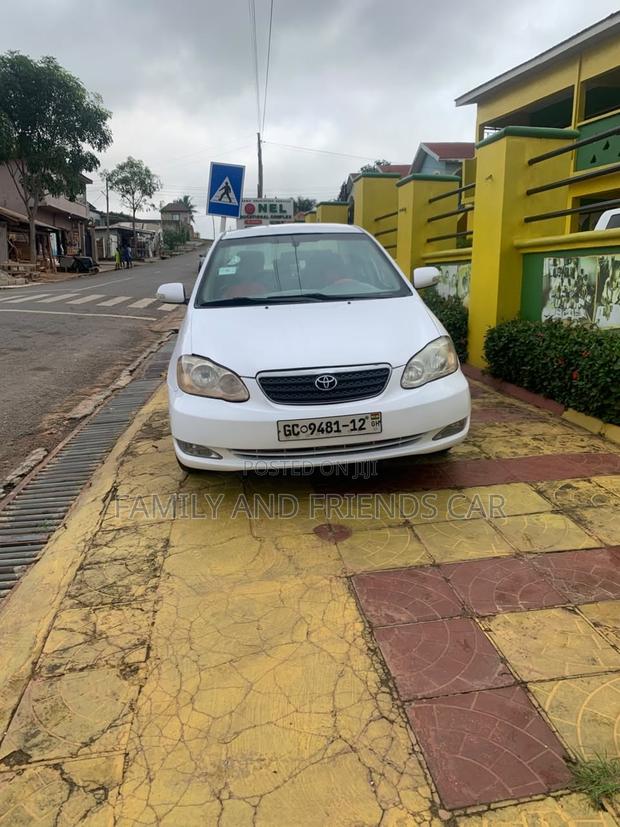 Toyota Corolla 2010 White
