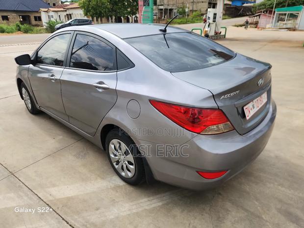 Hyundai Accent Sport Hatchback 2017 Silver