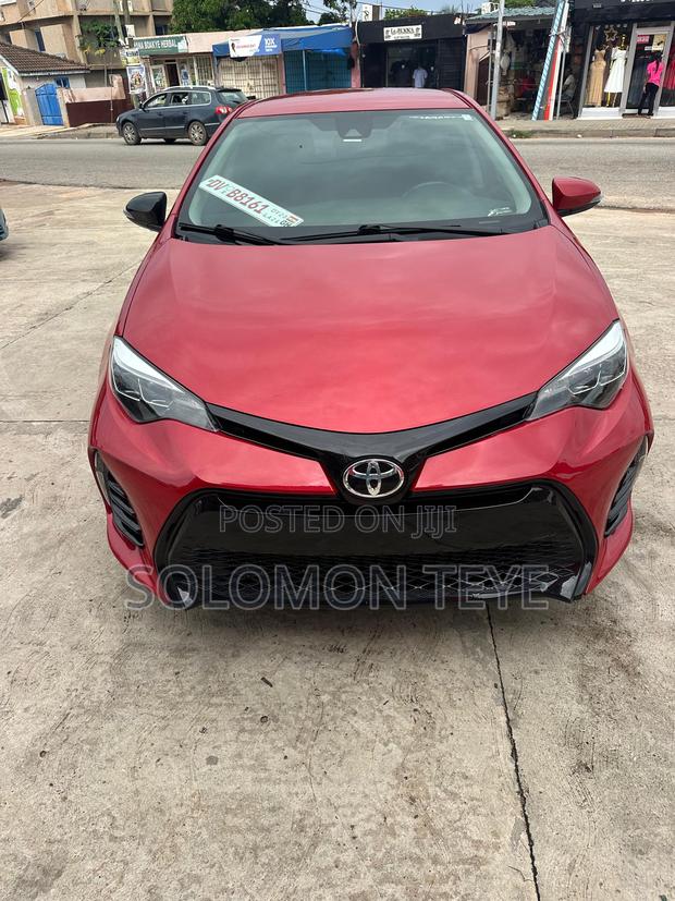 Toyota Corolla SE 4dr Sedan (1.8L 4cyl CVT) 2017 Red