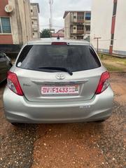 Toyota Vitz 2011 Silver for sale