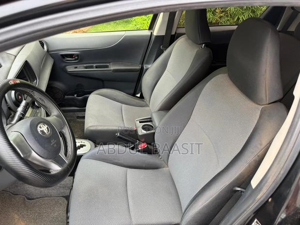 Toyota Yaris 2014 Black