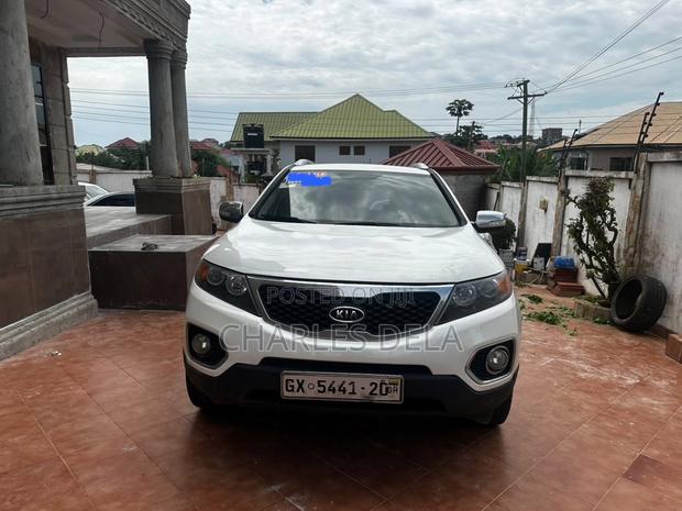 Kia Sorento 2.5 CRDi 4x4 Automatic 2010 White