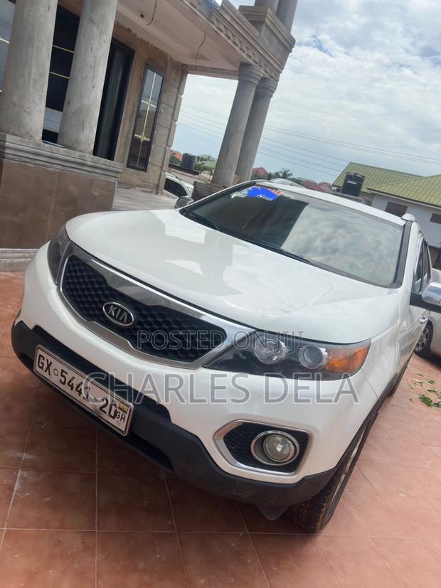 Kia Sorento 2.5 CRDi 4x4 Automatic 2010 White