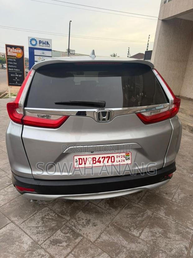 Honda CR-V 2019 Silver