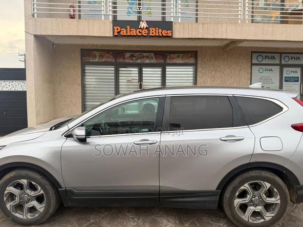 Honda CR-V 2019 Silver