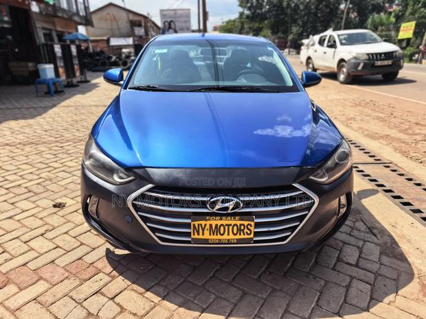 Hyundai Elantra 2018 Blue