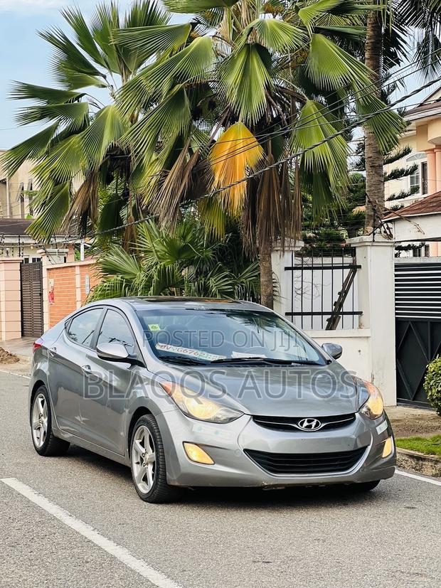 Hyundai Elantra 2011 Gray
