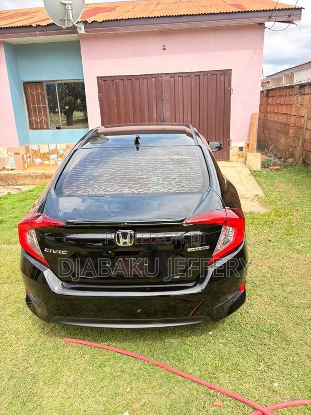 Honda Civic 2018 Black