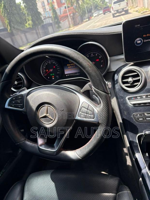 Mercedes-Benz C300 Sport 4Matic Sedan AWD (2.0L 4cyll 7A) 2016 White