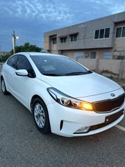 Kia Forte EX Sedan 2017 White for sale
