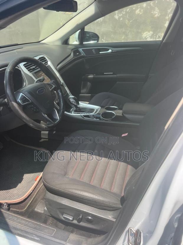 Ford Fusion S 4dr Sedan (2.5L 4cyl 6A) 2014 White