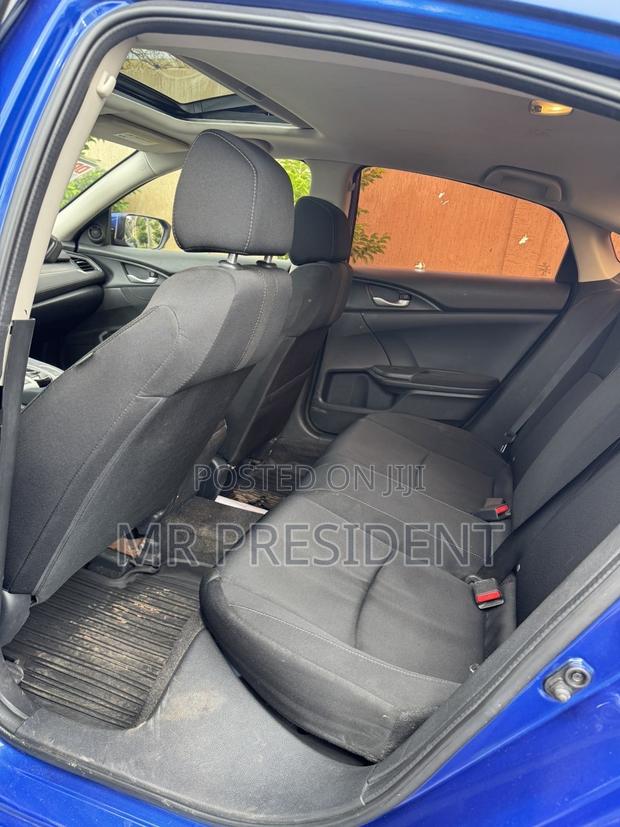 Honda Civic EX 4dr Sedan (2.0L 4cyl) 2017 Blue