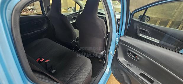 Toyota Vitz 2016 Blue