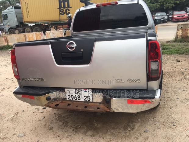 Nissan Frontier 2014 Gray