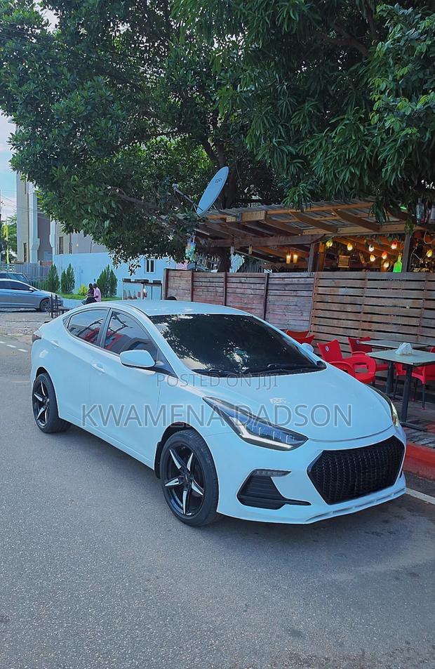 Hyundai Elantra GLS Sedan FWD (1.8L 4cyl 6A) 2013 White