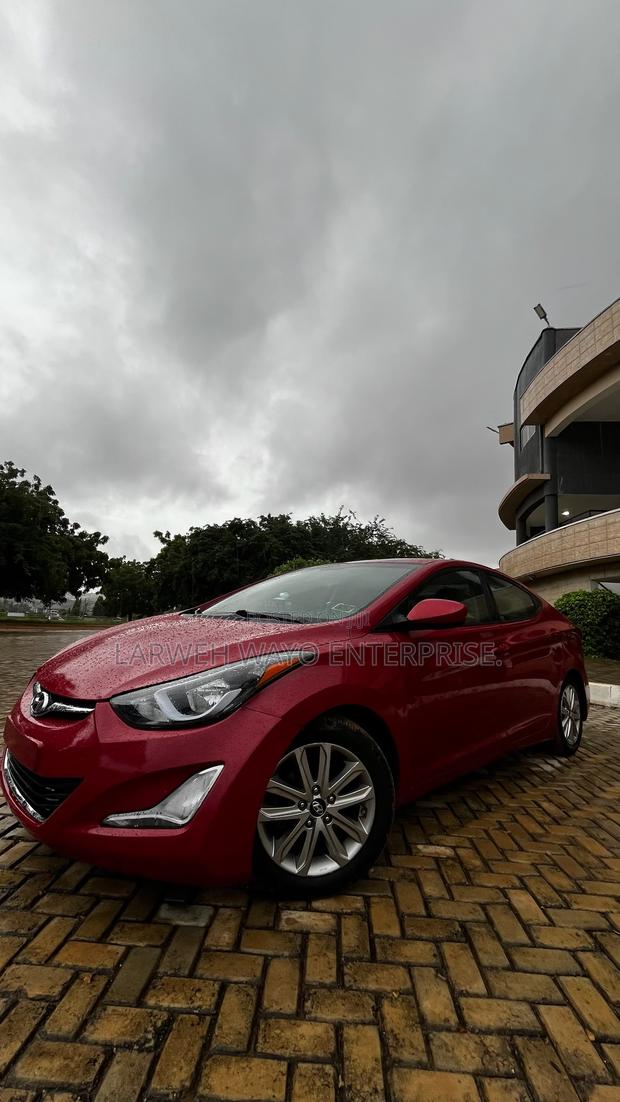 Hyundai Elantra 2016 Red