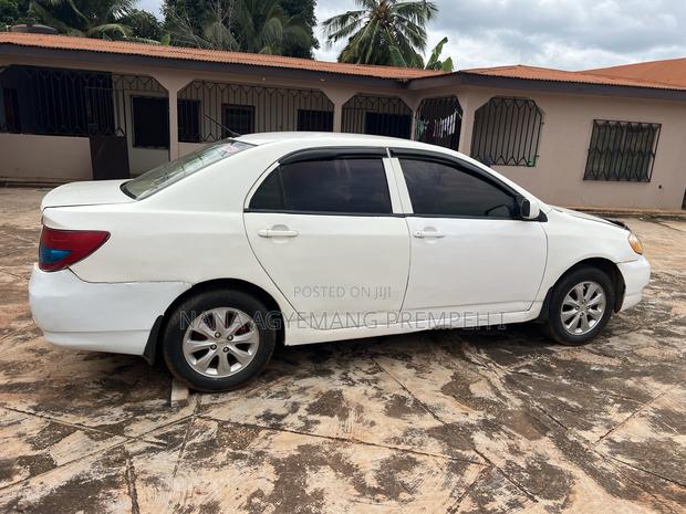 Toyota Corolla LE 2007 White