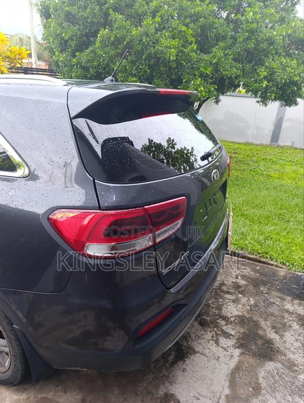 Kia Sorento 4dr SUV 2016 Gray