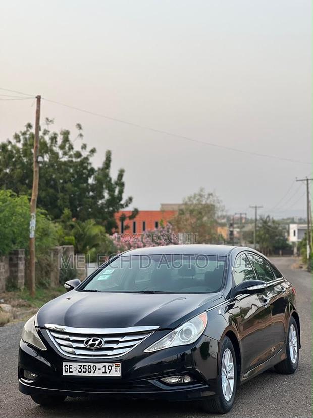 Hyundai Sonata SE 4dr Sedan (2.4L 4cyl 6A) 2014 Black