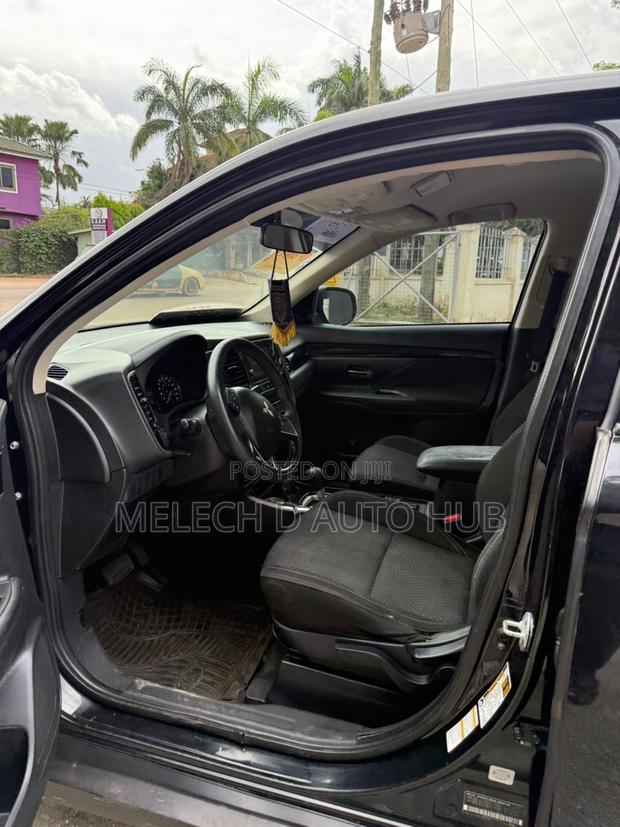 Mitsubishi Outlander ES AWC 2019 Black