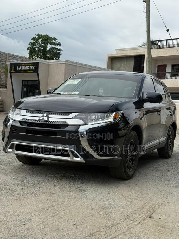 Mitsubishi Outlander ES AWC 2019 Black