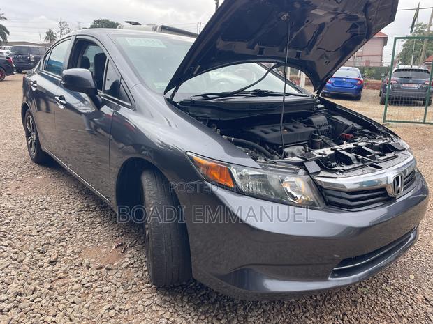 Honda Civic 2012 Gray