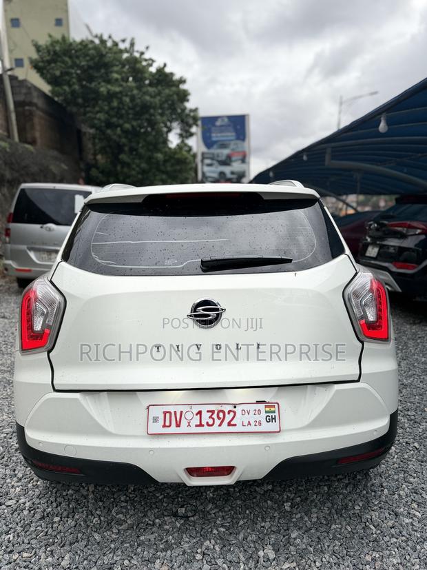 SsangYong Actyon 2018 White