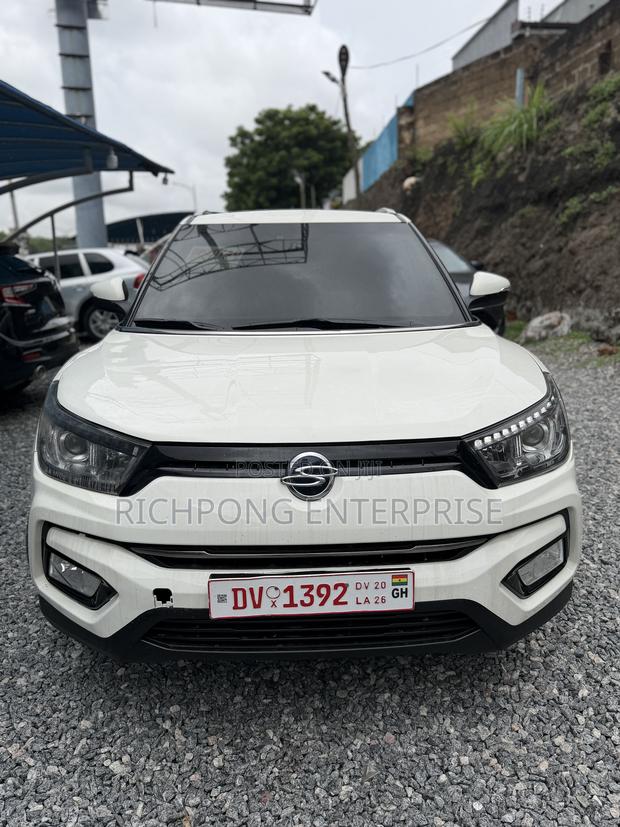 SsangYong Actyon 2018 White