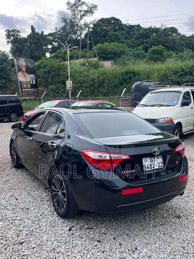 Toyota Corolla S 4dr Sedan (1.8L 4cyl CVT) 2016 Blue