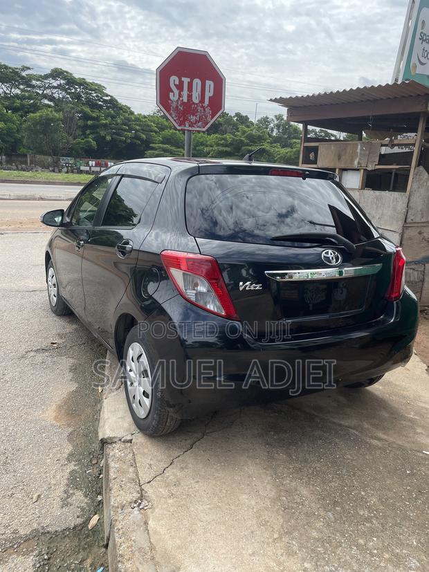 Toyota Vitz 2014 Black