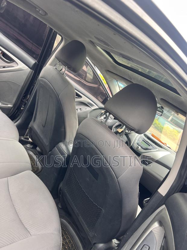 Hyundai Elantra Limited Sedan FWD (1.8L 4cyl 6A) 2013 Black