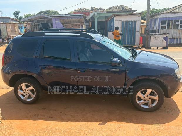 Renault Duster 2013 Blue