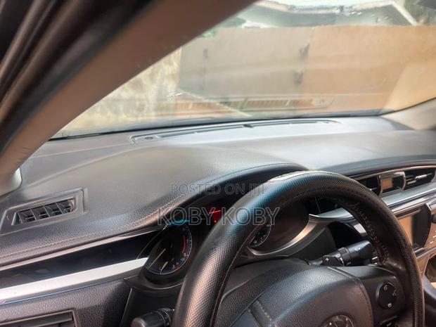 Toyota Corolla S 4dr Sedan (1.8L 4cyl CVT) 2014 Black