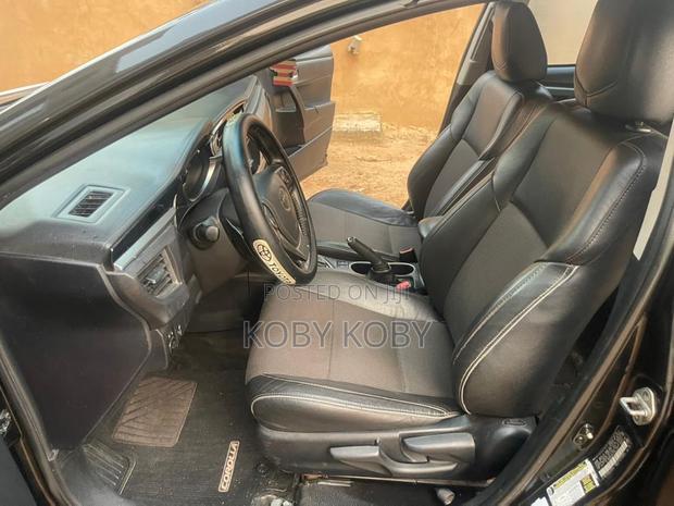 Toyota Corolla S 4dr Sedan (1.8L 4cyl CVT) 2014 Black