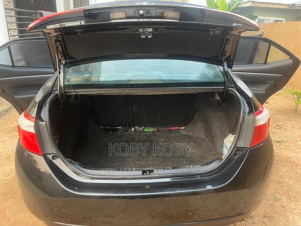 Toyota Corolla S 4dr Sedan (1.8L 4cyl CVT) 2014 Black
