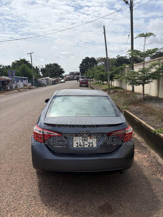 Toyota Corolla 2014 Silver