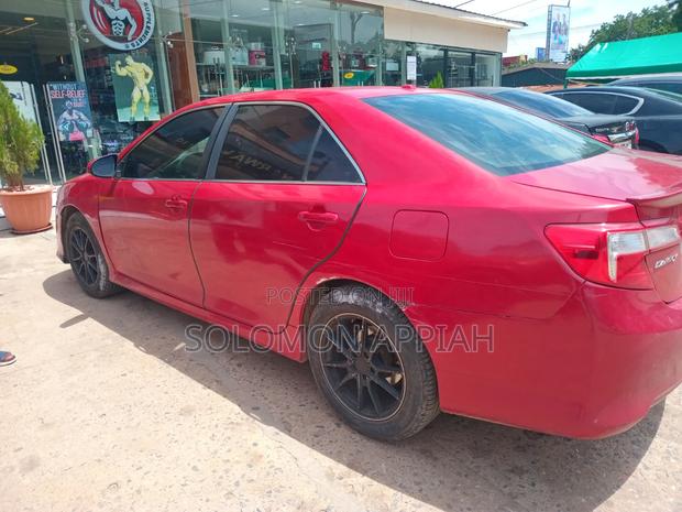 Toyota Camry 2014 Red