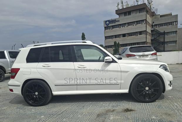 Mercedes-Benz GLK-Class 2010 White