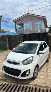 Kia Morning 2013 White for sale