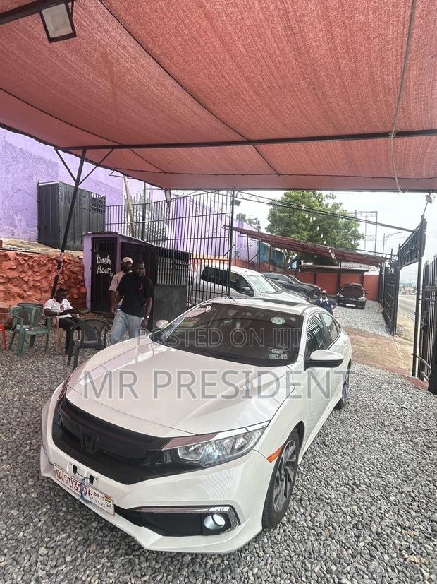 Honda Civic EX 4dr Sedan (2.0L 4cyl) 2017 White