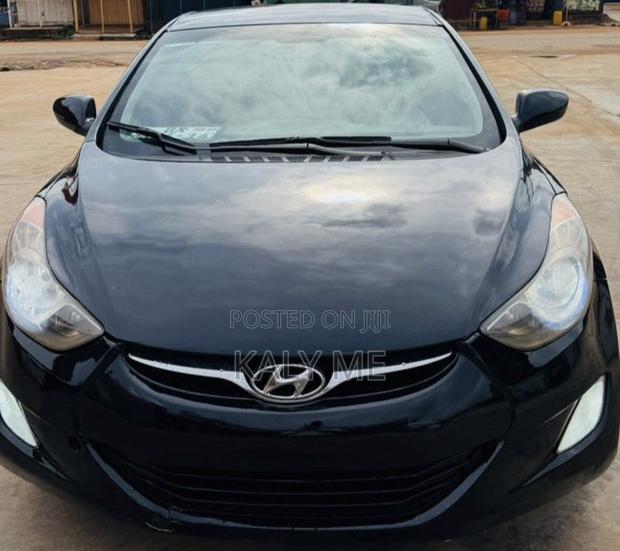 Hyundai Elantra 2013 Black